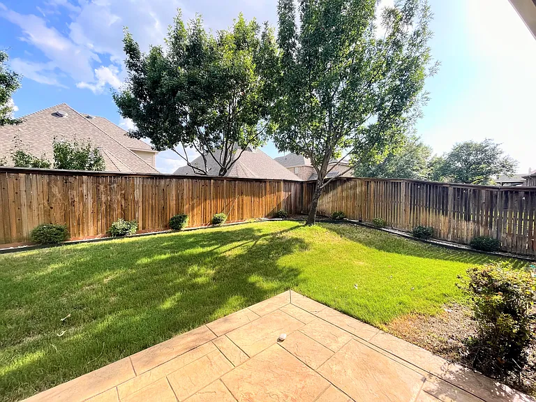 3103 Townsend Dr — Photo 40