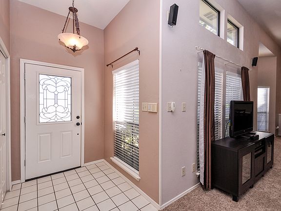 3rd image of 4245 Arbor Creek Dr