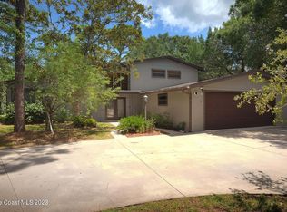 760 Cajeput Cir, Melbourne Village, FL 32904