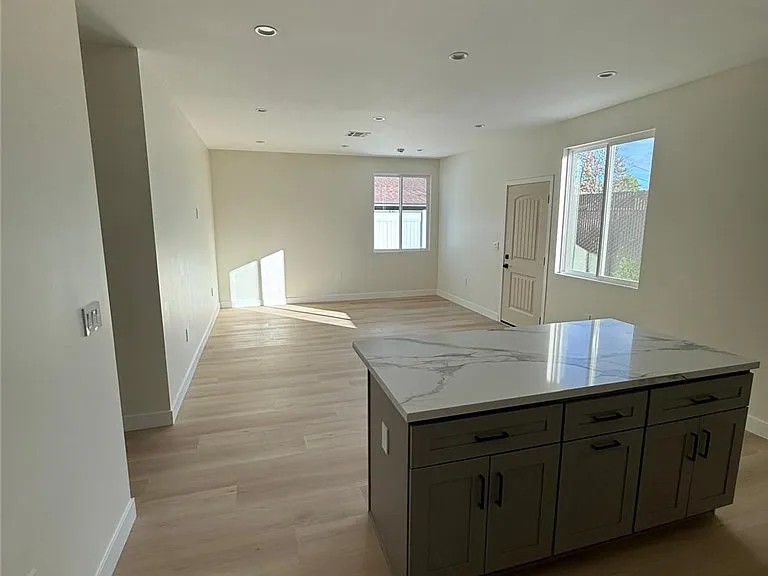 8603 Delco Ave — Photo 14