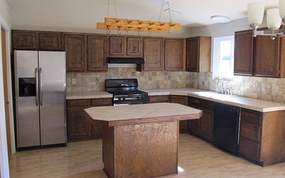 2nd image of 2895 Newman Dr