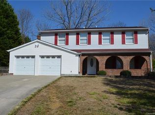 8101 Beechwood Trl, Charlotte, NC 28226