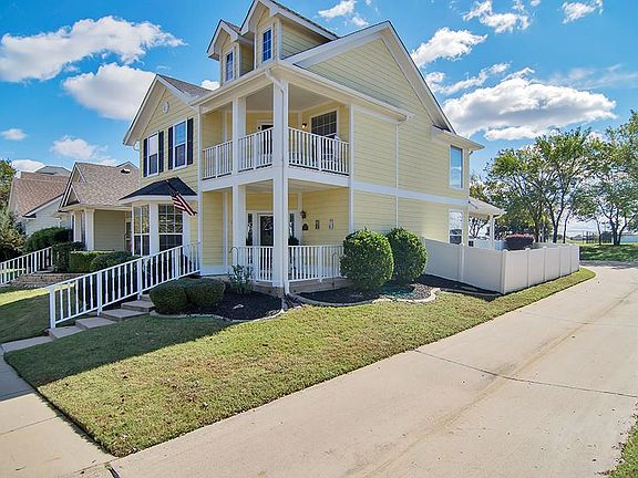 3rd image of 10108 Hanover Dr