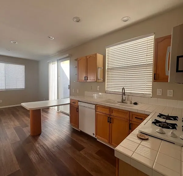 27934 Crown Court Cir #120 — Photo 16
