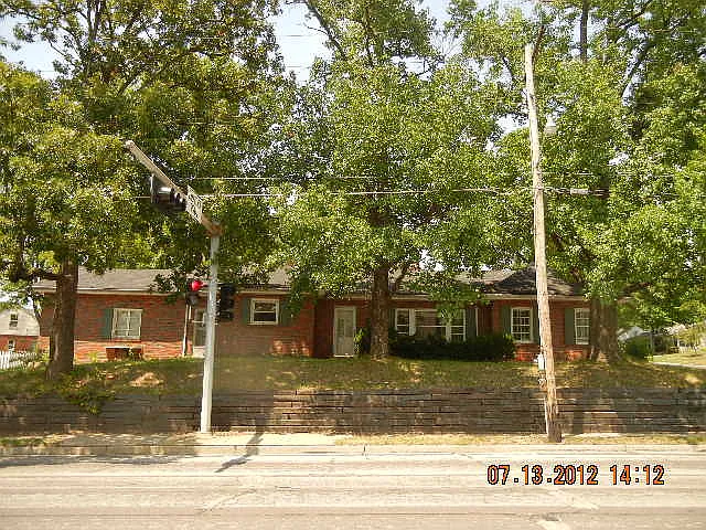 11801 Big Bend Blvd photo 1