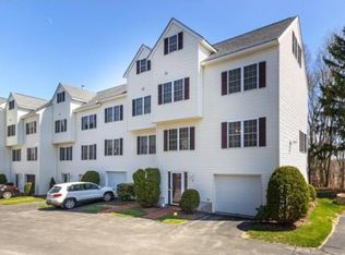 13 Fitch Ct APT A, Wakefield, MA 01880