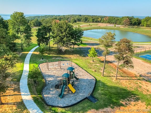 4th image of 6 Patriot Point