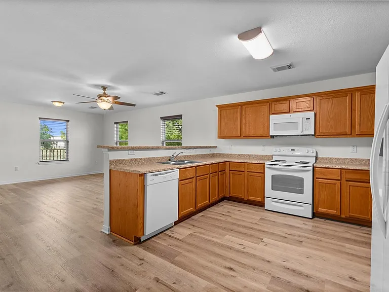 2331 Rue De Lafitte Dr — Photo 9