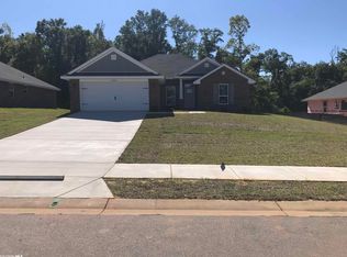 22976 Ridgewood Dr, Robertsdale, AL 36567