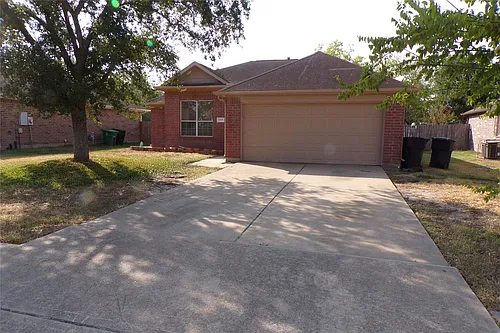 16006 Hiram Clarke Rd Photo 1