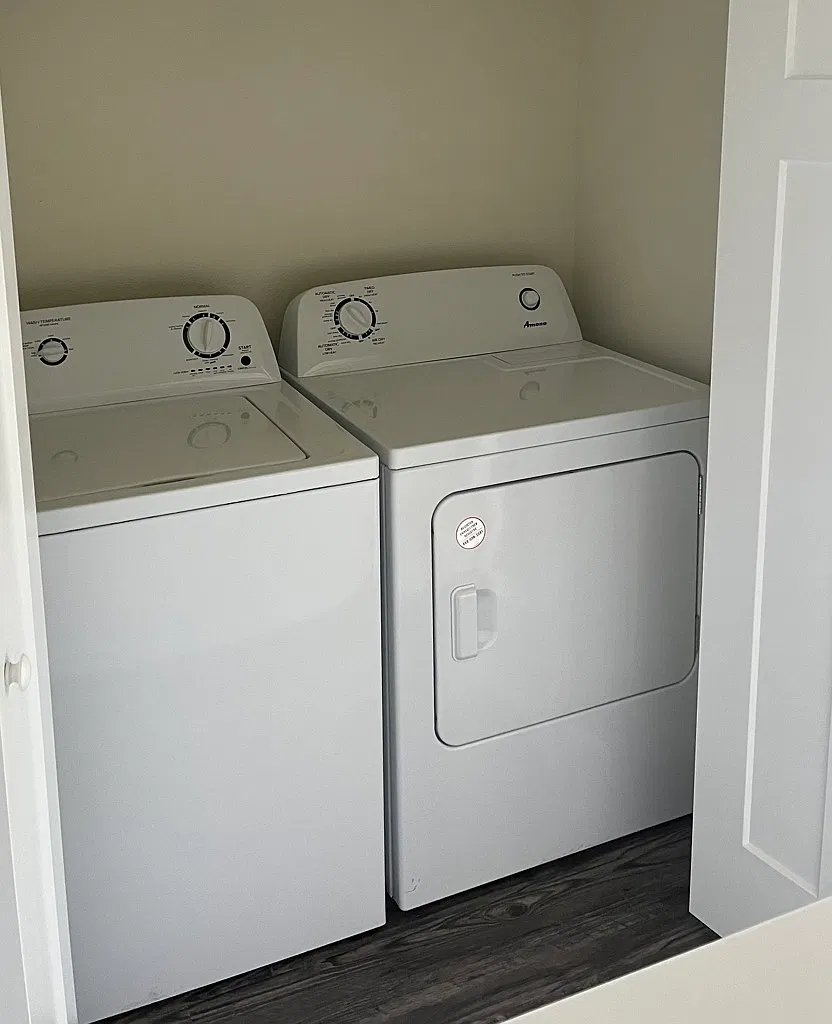 Cozy One Bedroom Accessible Apartment in Glenwood, MN — Photo 3