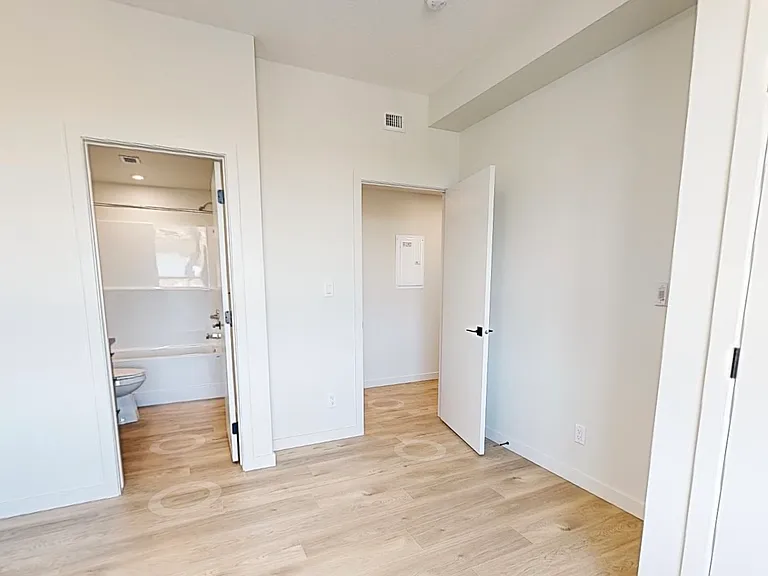 9502 86th St NW — Photo 37