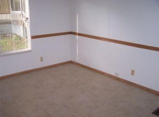 210 E 29th St S, Big Stone Gap, VA 24219
