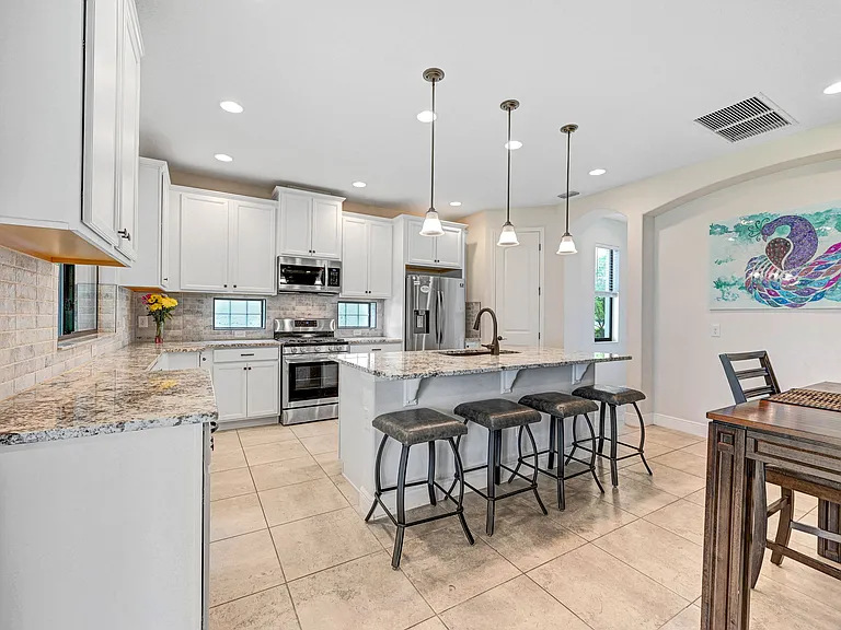 8212 Paragrass Ave — Photo 11