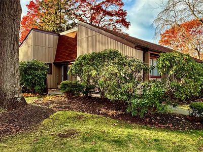 82 Strathmore Gate Drive, Stony Brook, NY, 11790