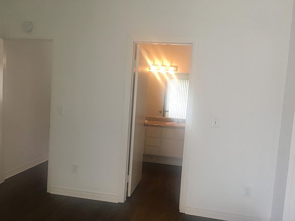 4th image of 2300 E Westport Dr APT 21