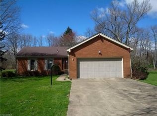 7483 Marelis Ave NE, Canton, OH 44721