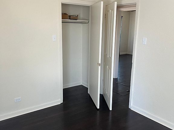 5th image of 3014 Beacon Ave