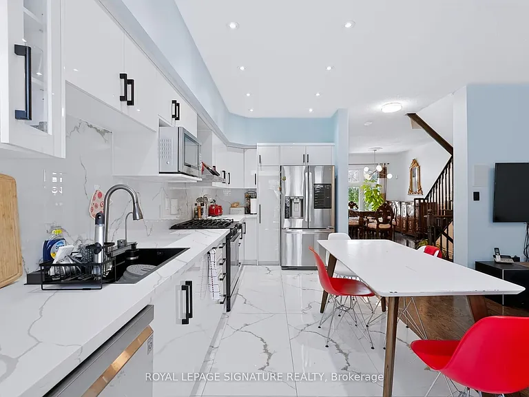 10 Clockwork Ln — Photo 14