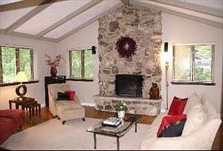 4th image of 32456 N Forest Dr