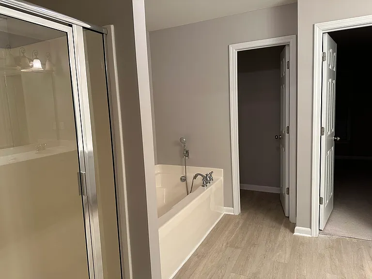 7338 Basalt Dr — Photo 18