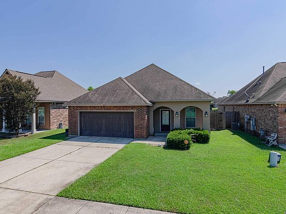 3rd image of 16322 Timberstone Dr