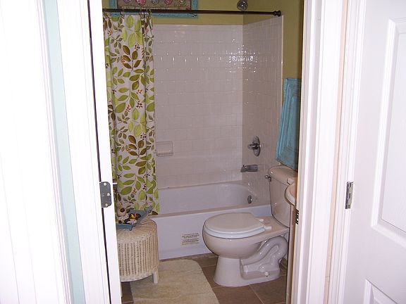4th image of 2218 Saint Mary Ave