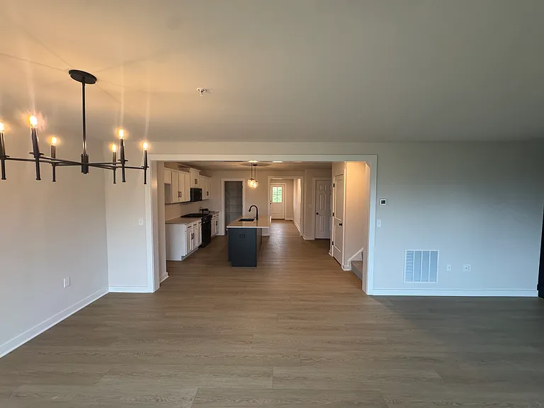 2109 S Autumn Chase Dr — Photo 3