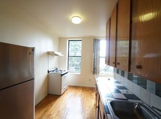 74 Nelson St #3A, Brooklyn, NY 11231