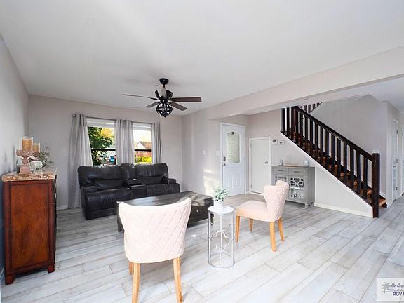 2nd image of 1247 Quail Hollow Dr