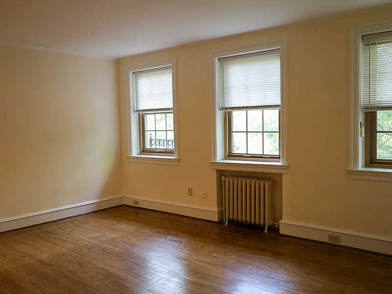 8001 Germantown Ave #36 — Photo 11
