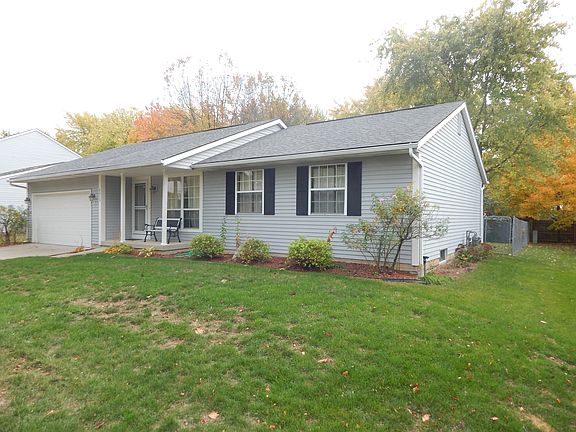 4th image of 2413 Dorothy Ln