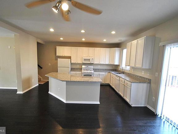 5th image of 4119 Brookgreen Dr