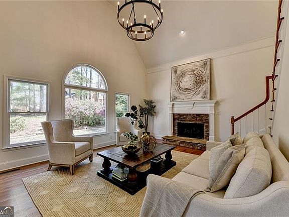 2nd image of 715 Apsley Way