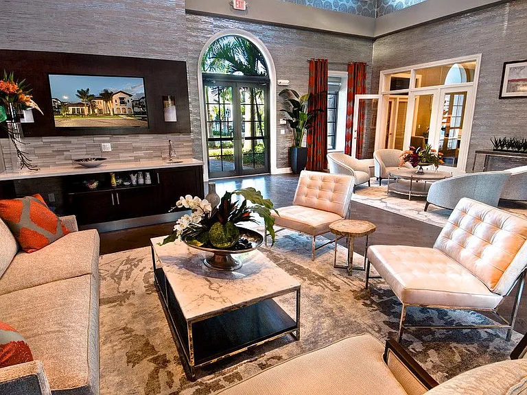Clubhouse Lounge