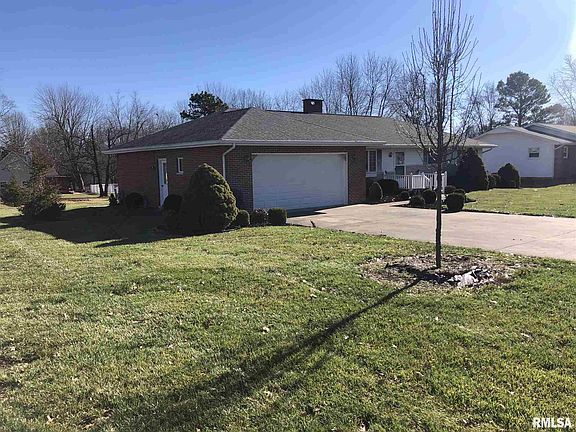 3rd image of 604 Crab Orchard Blvd