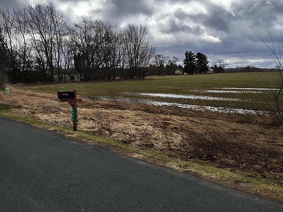 2nd image of 0 Barnes Rd