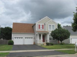 2466 Claridge Ln, Montgomery, IL 60538