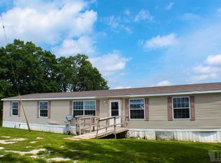 3121 177th St, Rose Hill, IA 52586
