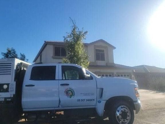 3rd image of 11205 W Chase Dr