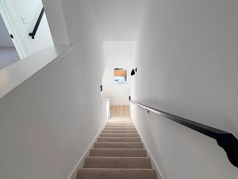 2172 Applewood Dr — Photo 30