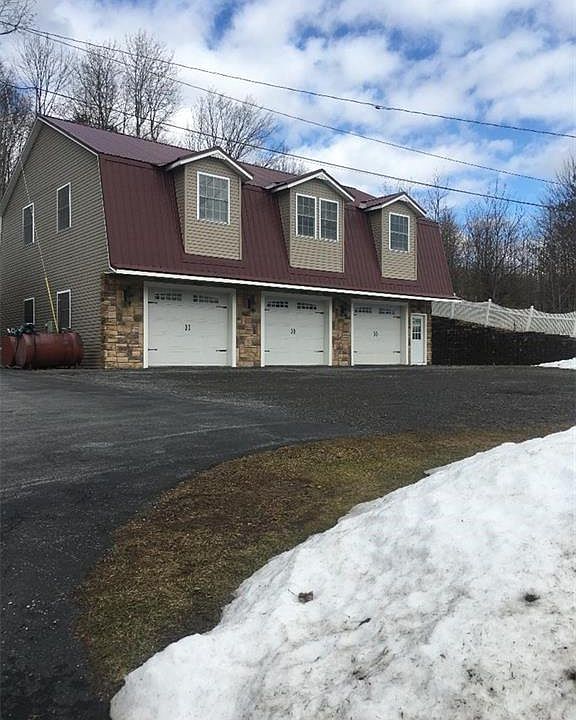 1st image of 34768 Schwendy Dr