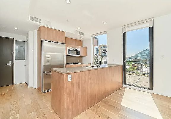 4th image of 50 N 1st St APT 5H