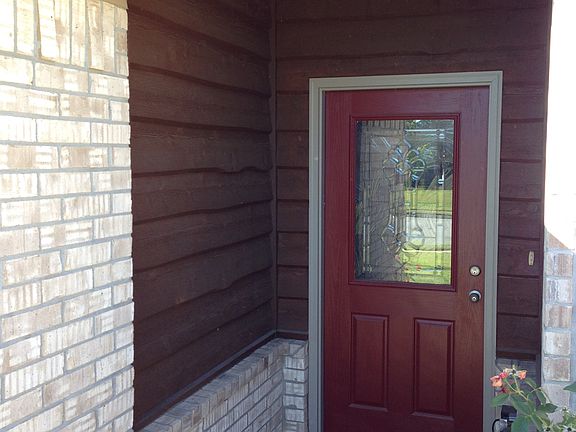 Stained Cedar Wood Entry