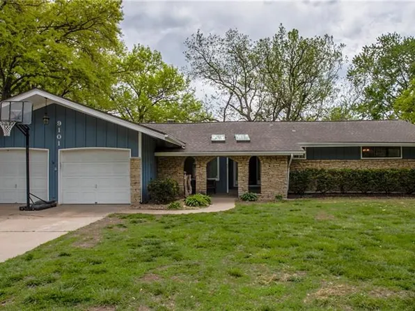 9101 W 106th St, Overland Park, KS 66212