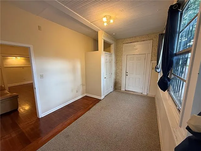 5819 Clara St — Photo 8