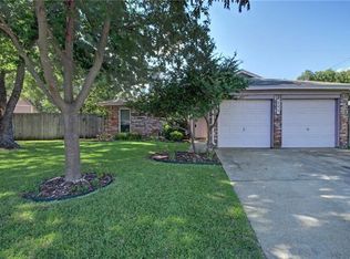 503 British Ct, Arlington, TX 76002