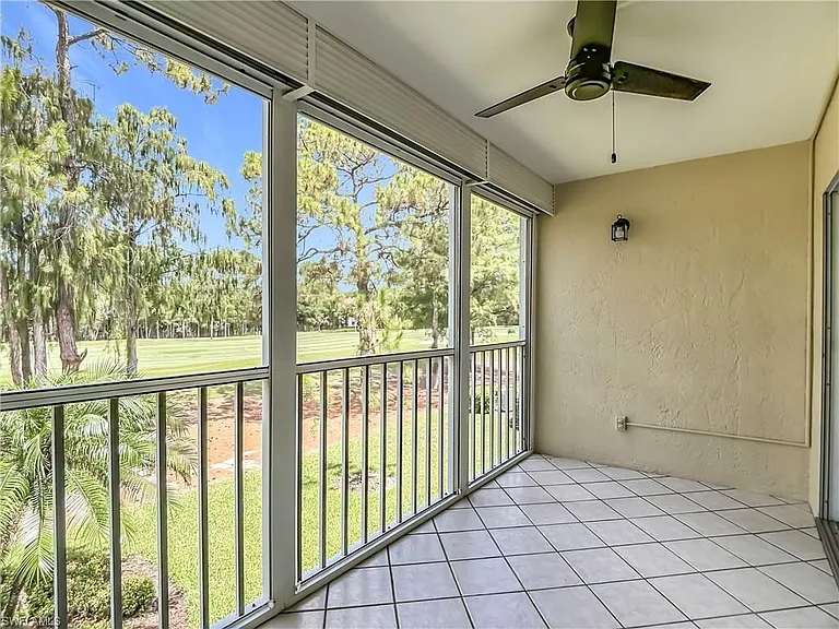 3685 Amberly Cir #D203 — Photo 30