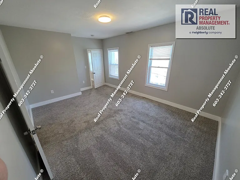 7 Commercial St — Photo 14