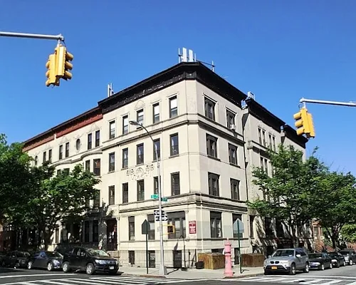 Rented by MNS | media 41